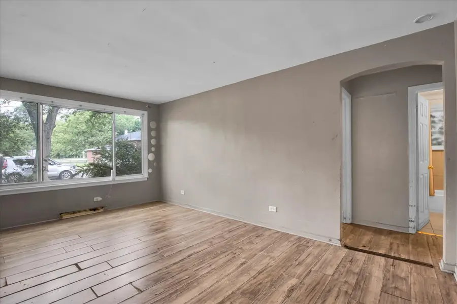 9302 S Rhodes Avenue, Chicago, IL 60619 - #3
