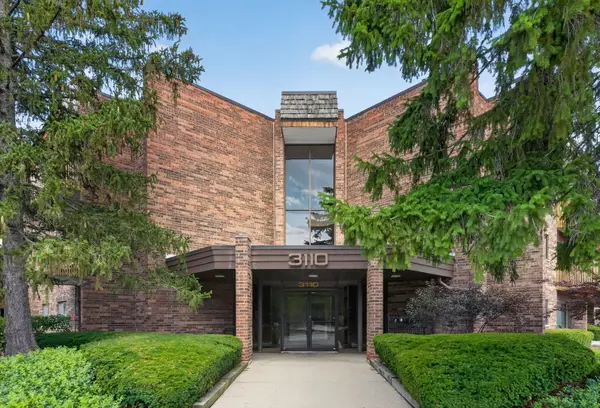 3110 Pheasant Creek Drive #209, Northbrook, IL 60062