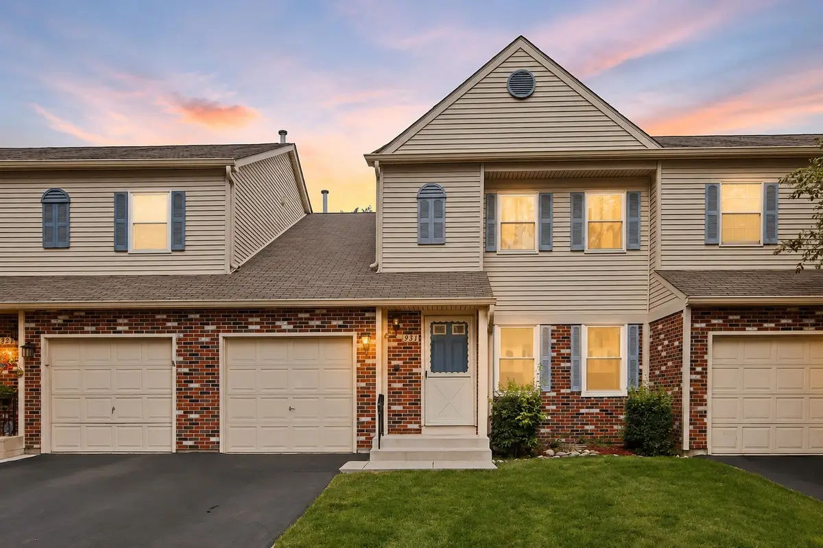 931 Perry Drive, Algonquin, IL 60102 - #1