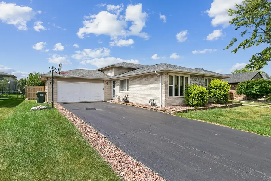 238 S Walnut Street, Glenwood, IL 60425 - #2