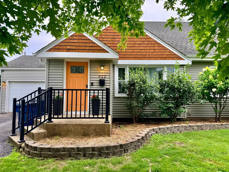 922 Cornell Street, Ottawa, IL 61350 - #2