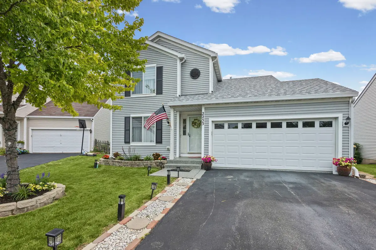 2253 N Stonehedge Court, Round Lake Beach, IL 60073 - #1