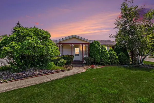 2529 Lippizan Lane, Grayslake, IL 60030