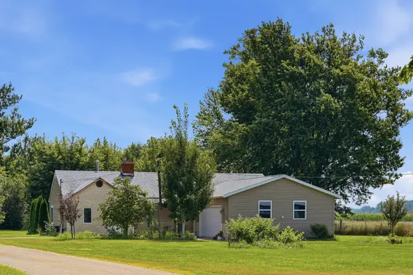 1168 Corregidor Road, Amboy, IL 61310
