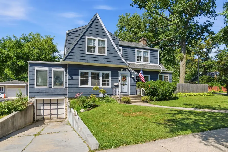 1249 Maple Avenue, Downers Grove, IL 60515 - #2