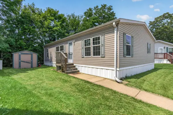 84 Brenner Court, Lynwood, IL 60411