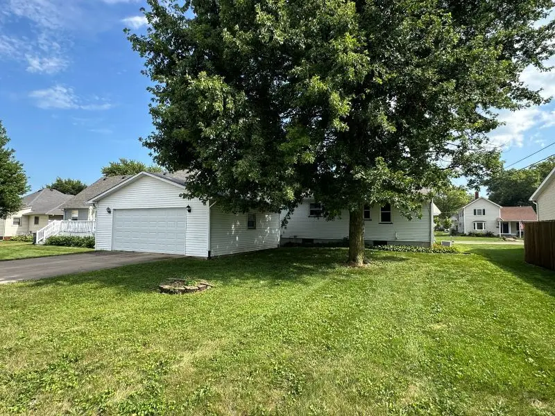 200 10th Street, De Witt, IA 52742 - #2