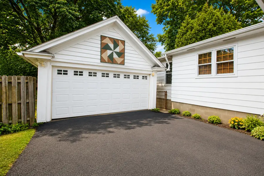 1705 W 2nd Street, Dixon, IL 61021 - #2