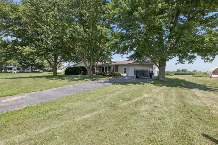 6070 Garden Plain Road, Fulton, IL 61252 - #3