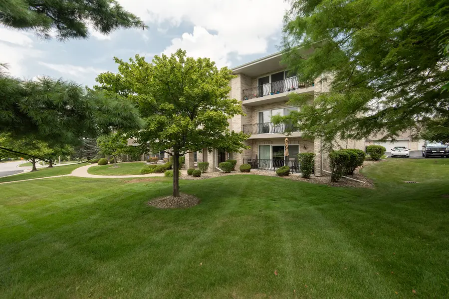 11113 Wisconsin Court #2D, Orland Park, IL 60467 - #3