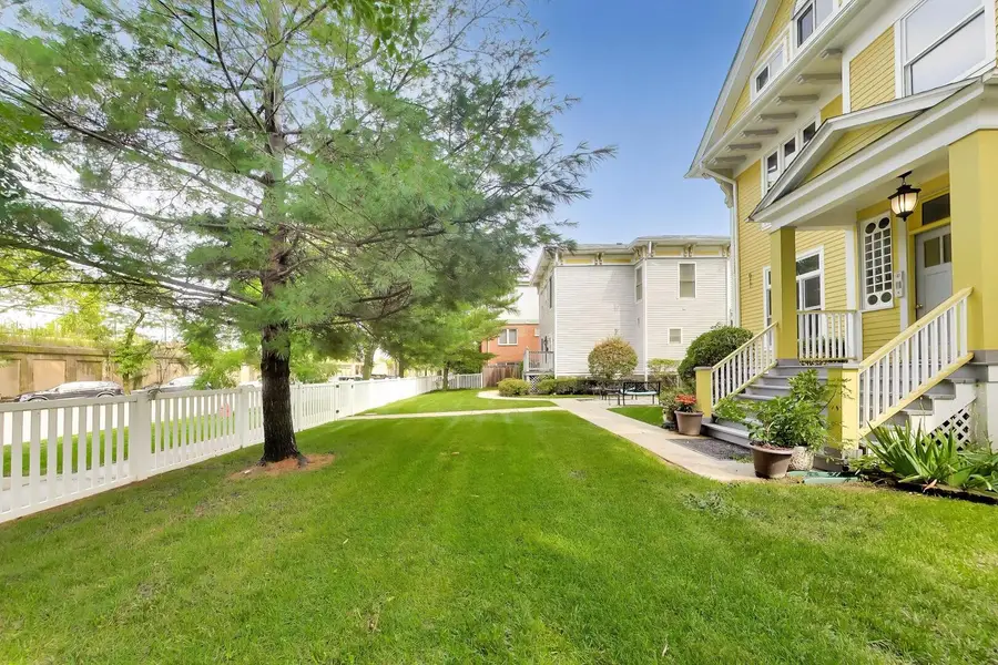 617 South Boulevard #H, Oak Park, IL 60302 - #3