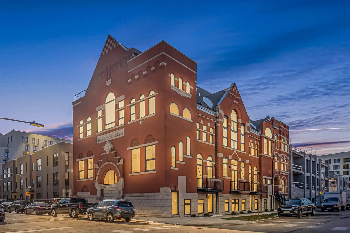 505 W Elm Street #3, Chicago, IL 60610 - #1