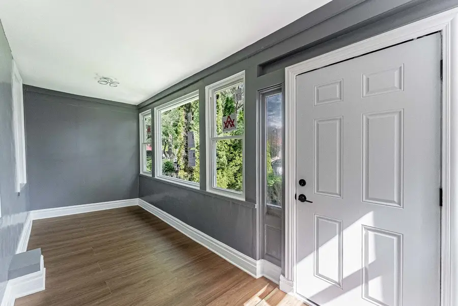 1914 Foster Street, Evanston, IL 60201 - #3