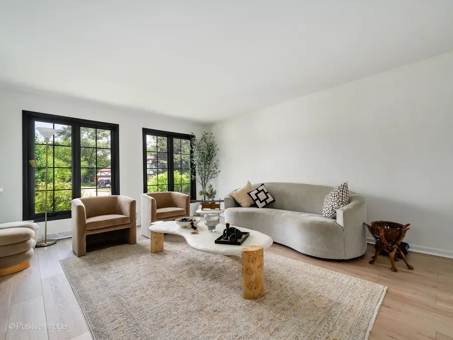 809 Brook Court, Glen Ellyn, IL 60137 - #2