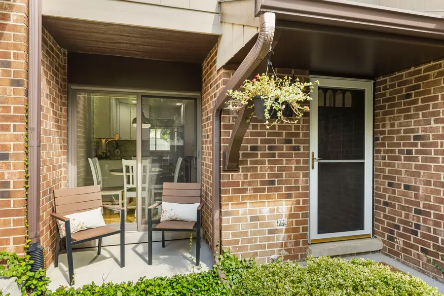 1025 Loughborough Court, Wheaton, IL 60189 - #2