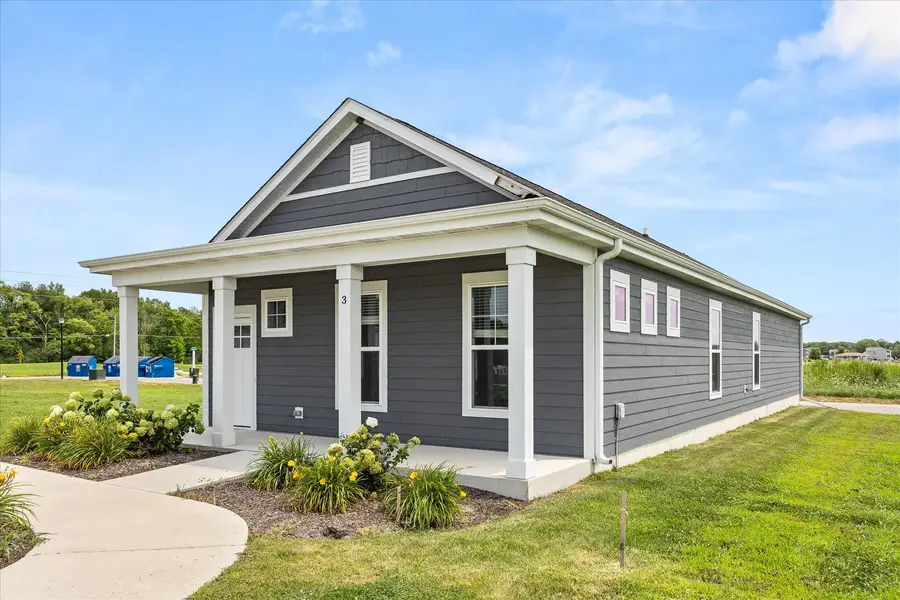 3 Dogwood Way, Ottawa, IL 61350 - #3