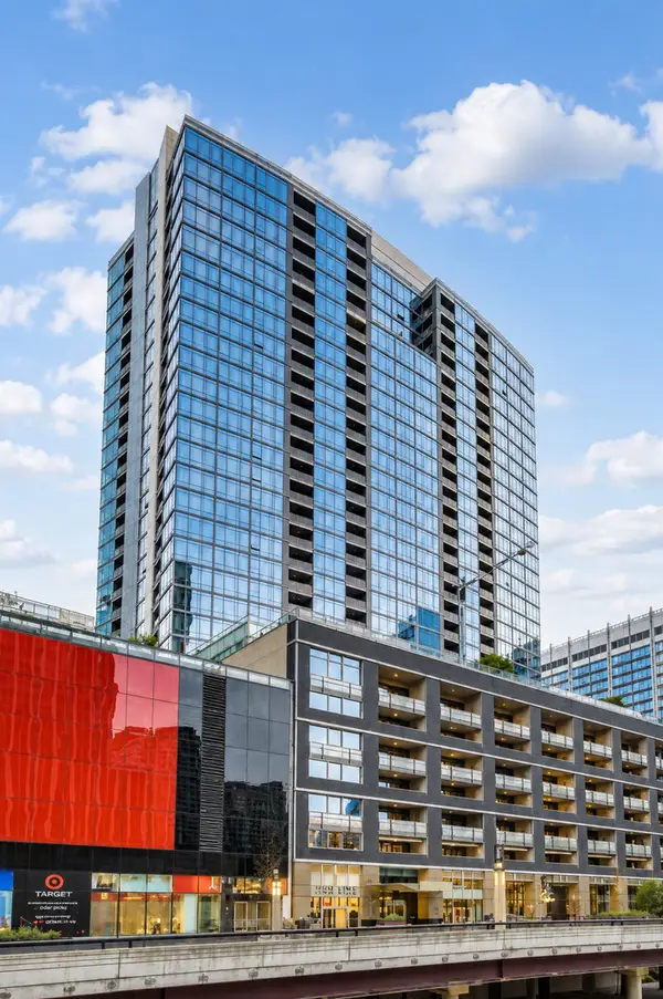 240 E Illinois Street #2706, Chicago, IL 60611