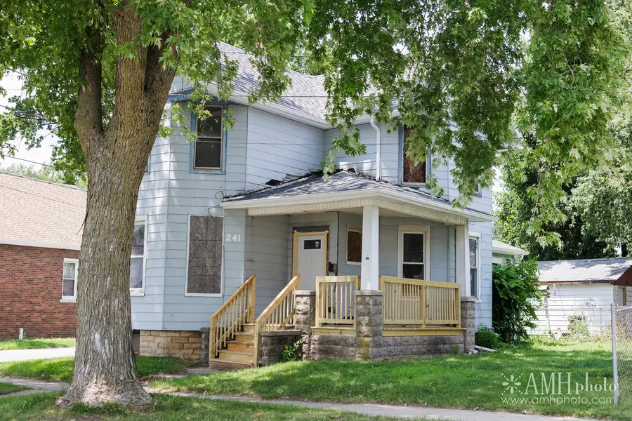 241 W Hickory Street, Kankakee, IL 60901 - #2