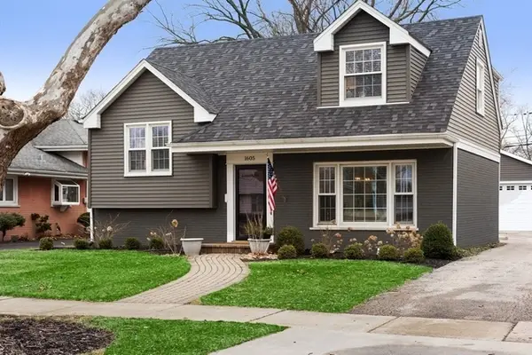 1605 S Greenwood Avenue, Park Ridge, IL 60068