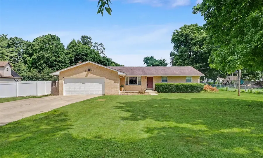 408 E Victory Street, Sidney, IL 61877 - #3