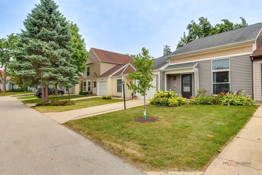 7459 Grant Circle, Hanover Park, IL 60133 - #2