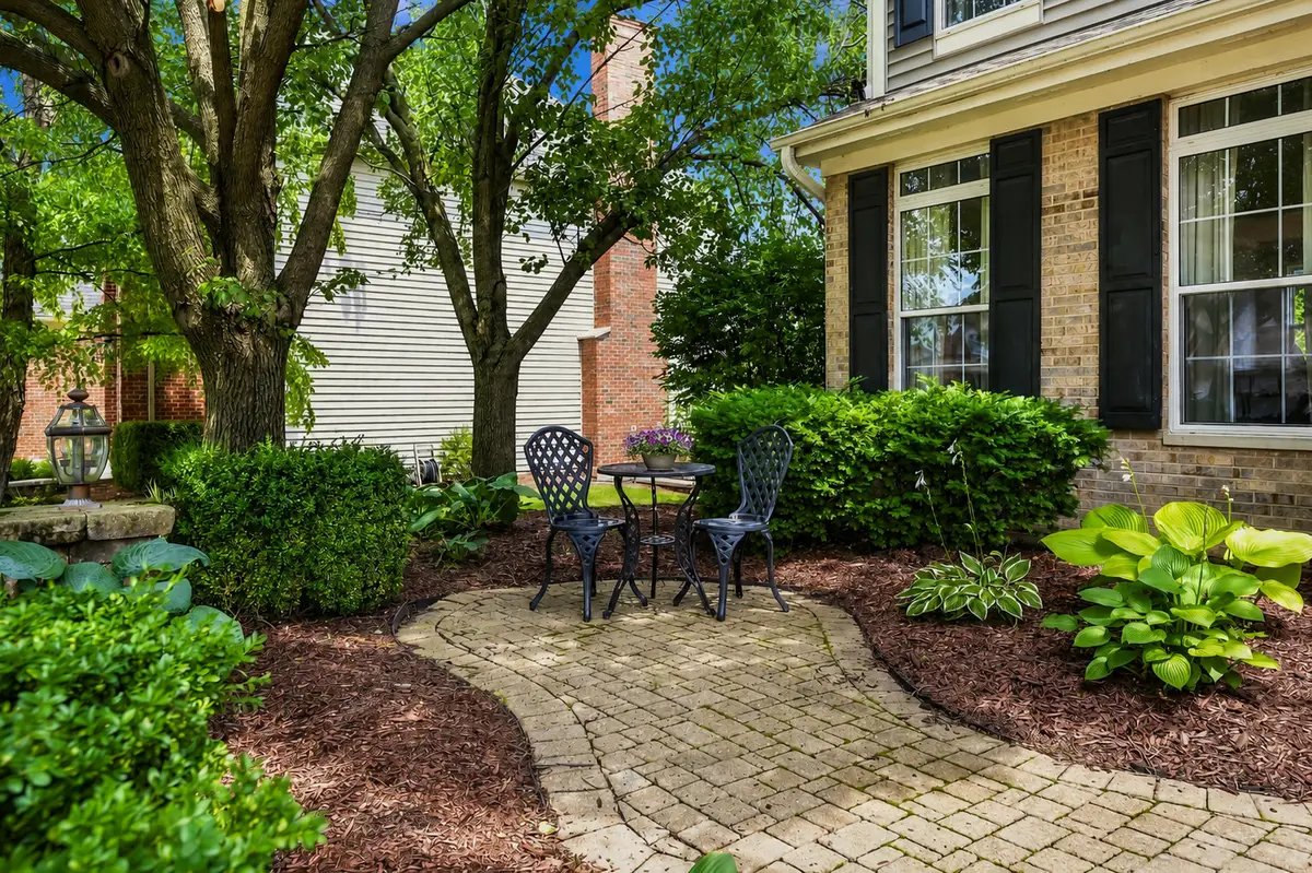 940 Hodge Lane, Batavia, IL 60510 - #1