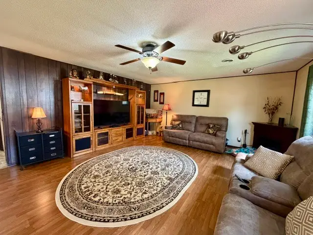 1404 Rolling Green Drive, Mendota, IL 61342 - #3