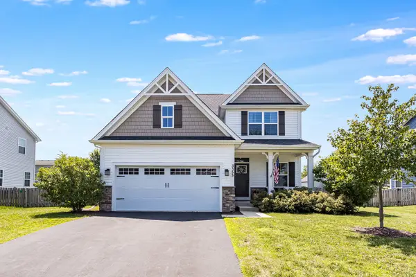 3355 Big Bend Drive, Montgomery, IL 60538