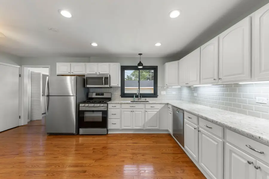 307 S Pierce Avenue, Wheaton, IL 60187 - #2
