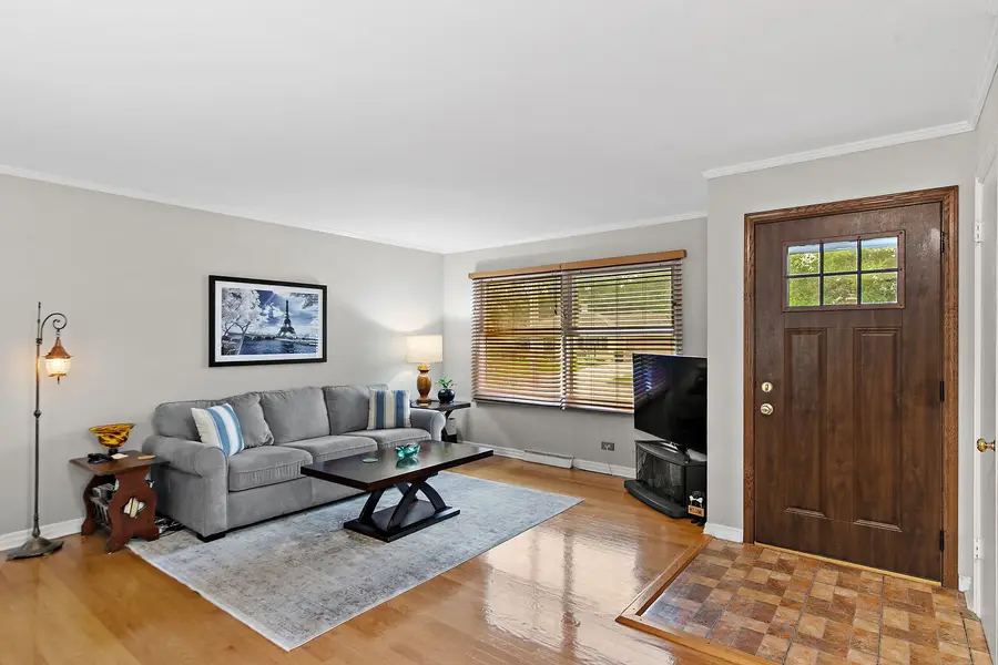 846 Sioux Drive, Elgin, IL 60120 - #2
