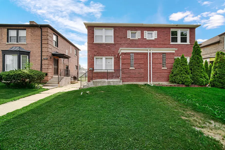 1819 N Mcvicker Avenue, Chicago, IL 60639 - #3