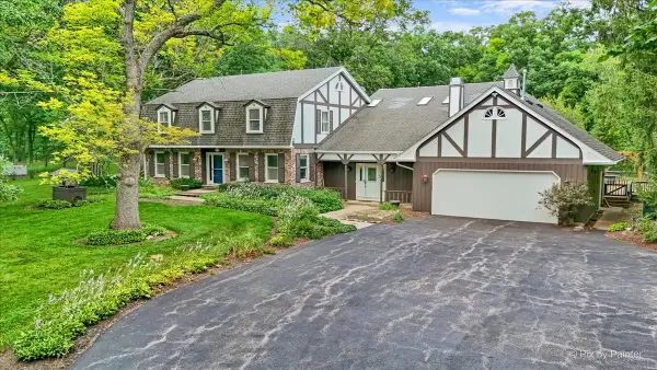 13118 Il Route 176 Highway, Woodstock, IL 60098