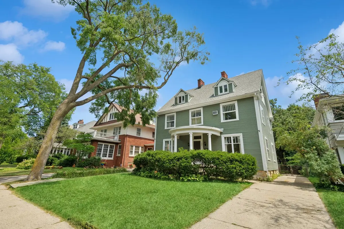 929 Sheridan Road, Evanston, IL 60202 - #1
