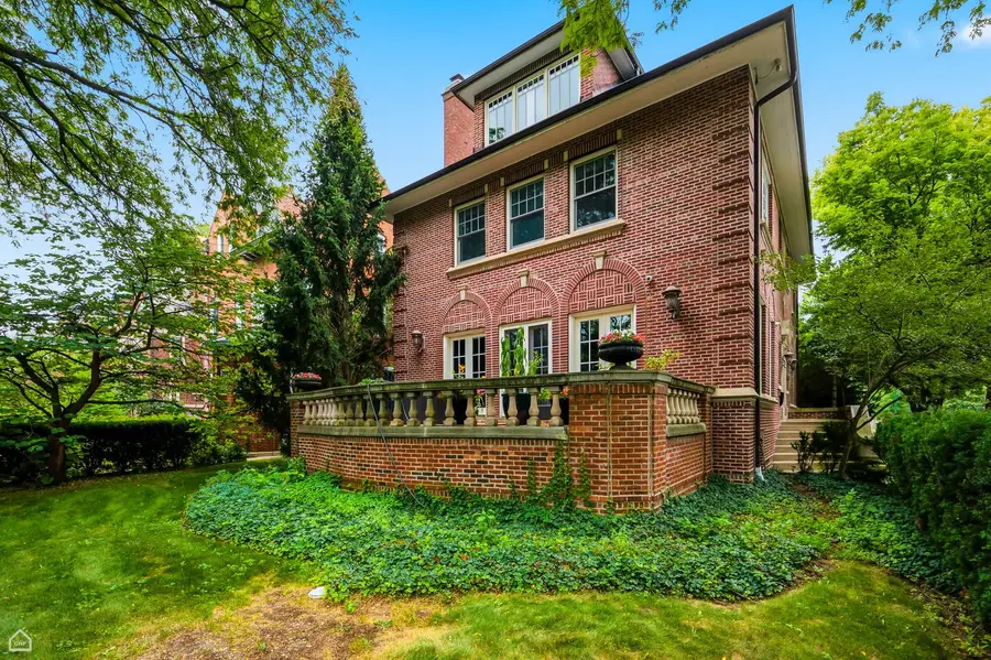 4900 S Kimbark Avenue, Chicago, IL 60615 - #2