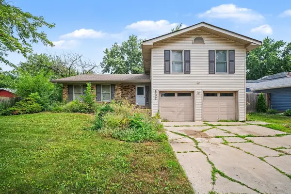 532 Carlyle Lane, Bolingbrook, IL 60440
