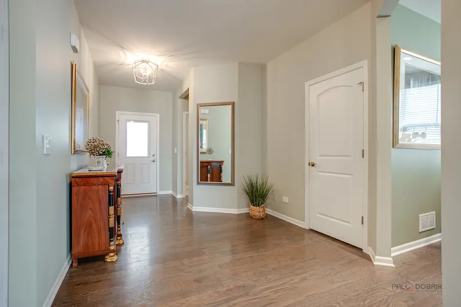 35 Pacific Avenue, Hawthorn Woods, IL 60047 - #2