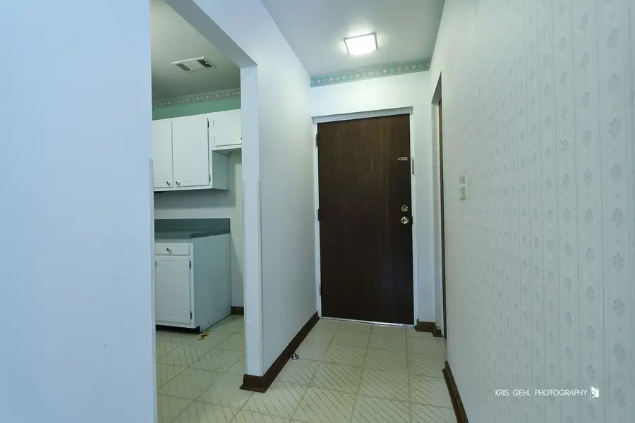 1110 N Farnsworth Avenue #310, Aurora, IL 60505 - #2