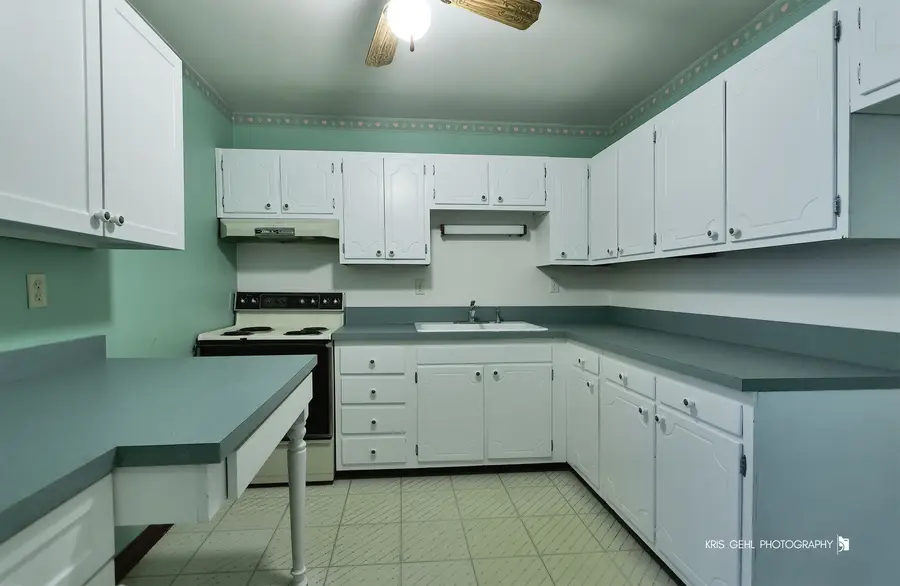 1110 N Farnsworth Avenue #310, Aurora, IL 60505 - #3