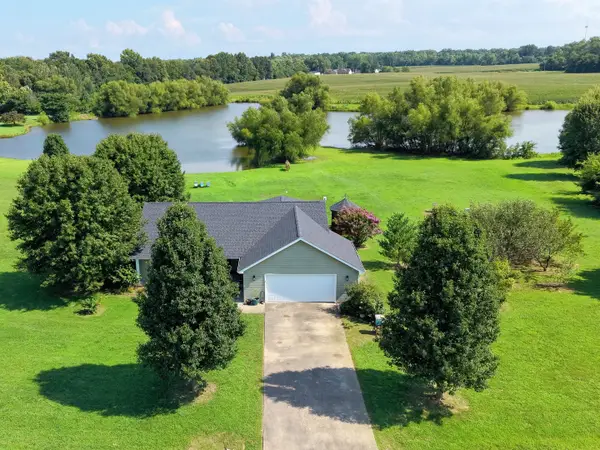 156 Hanover Lane, Murphysboro, IL 62966