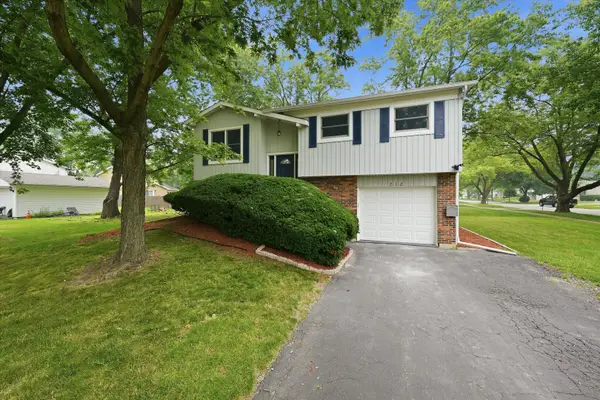 212 Kenilworth Drive, Bolingbrook, IL 60440