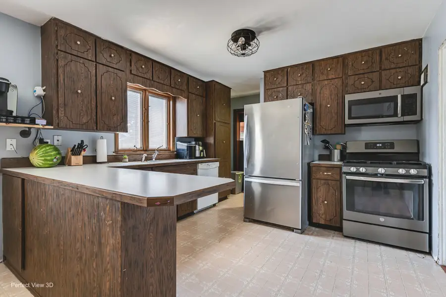 900 Christie Street, Ottawa, IL 61350 - #2
