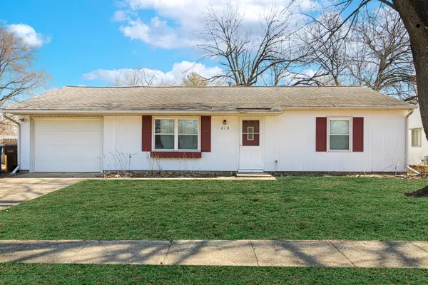 618 Dogwood Drive, Champaign, IL 61821