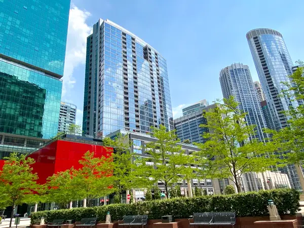 240 E Illinois Street #1706, Chicago, IL 60611