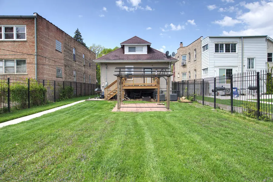 10215 S Charles Street, Chicago, IL 60643 - #3