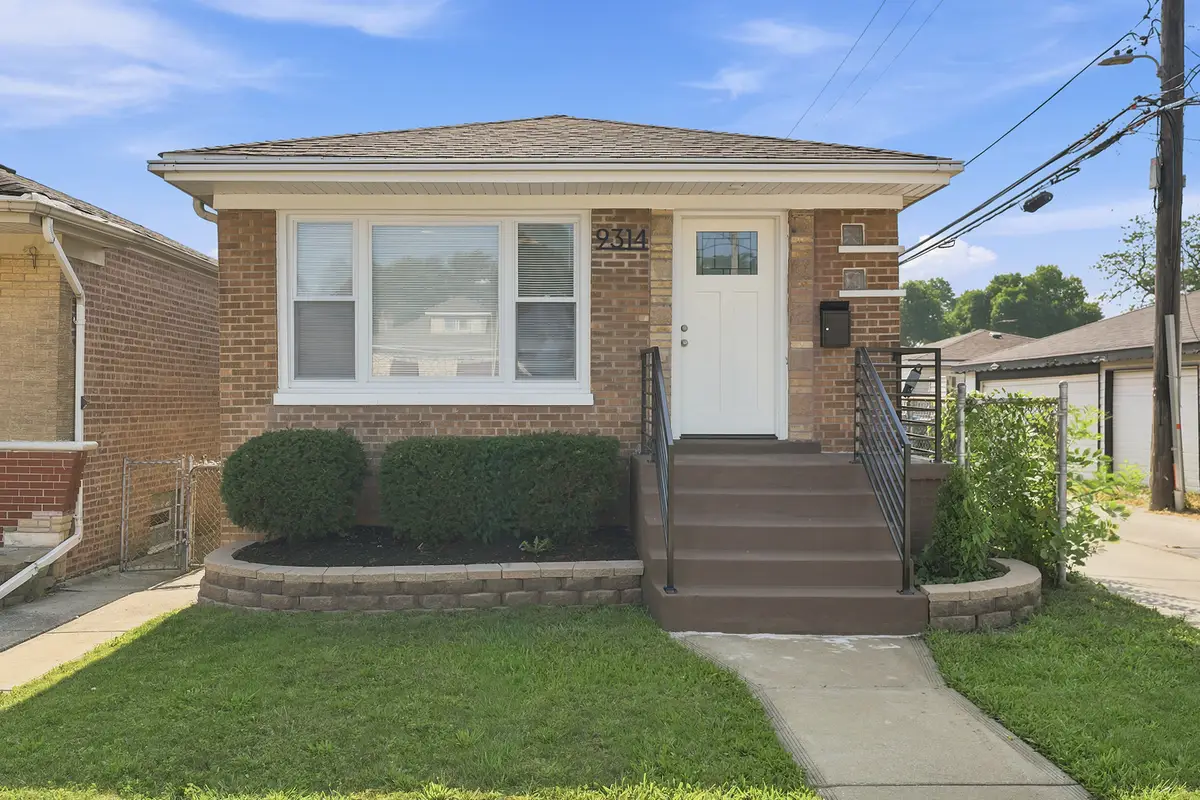 9314 S Colfax Avenue, Chicago, IL 60617 - #1