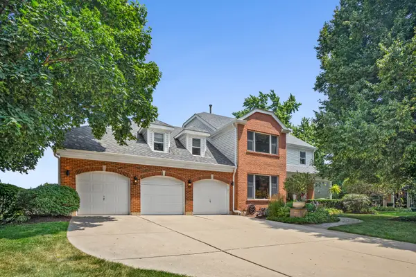 2917 Whispering Oaks Drive, Buffalo Grove, IL 60089