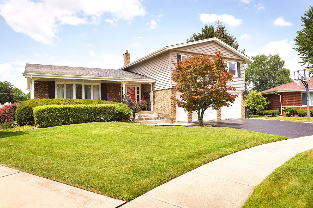 16536 Maple Court, South Holland, IL 60473 - #1