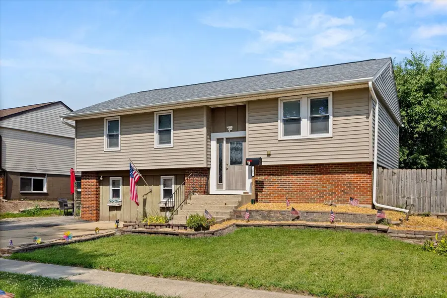 305 Hickory Avenue, Romeoville, IL 60446 - #2