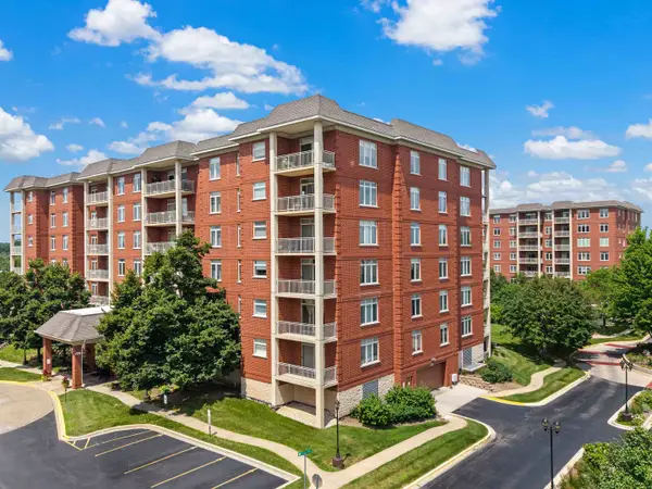 8400 Callie Street #611, Morton Grove, IL 60053