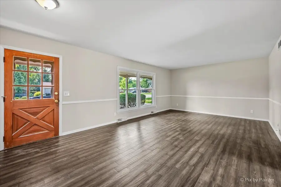 136 Scott Drive, East Dundee, IL 60118 - #3